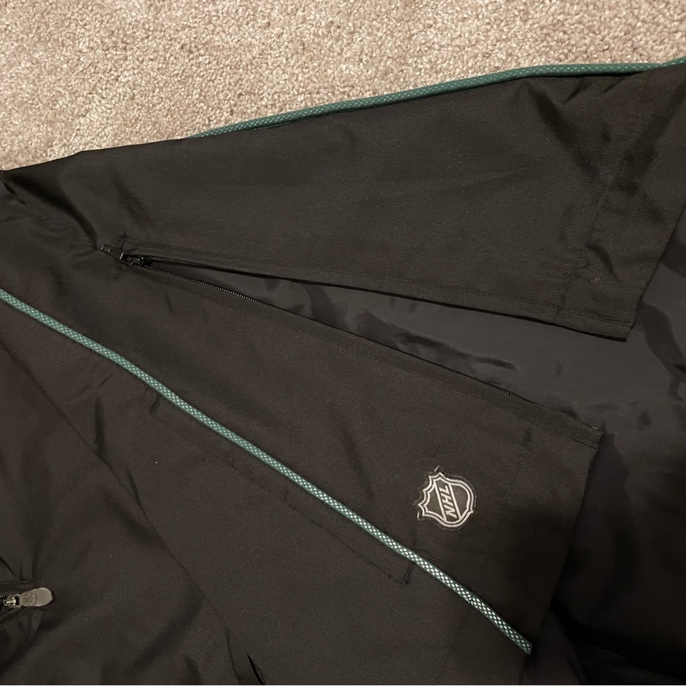 Reebok Center Ice Collection half zip jacket, NHL Wild Hockey. - Picture 4 of 6
